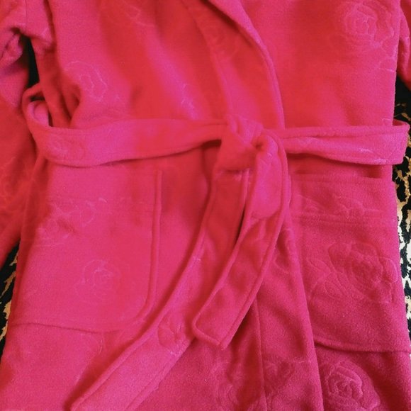 ✨HOST PICK!✨  Red Robe & Slippers Set, La Vie En Rose, M/L - Picture 5 of 8